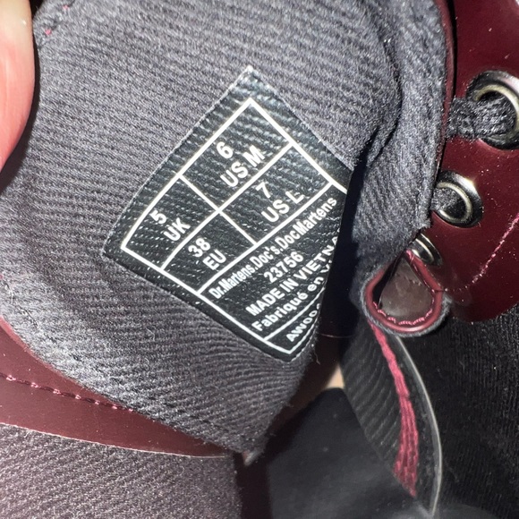 Doc Martens - Picture 5 of 5